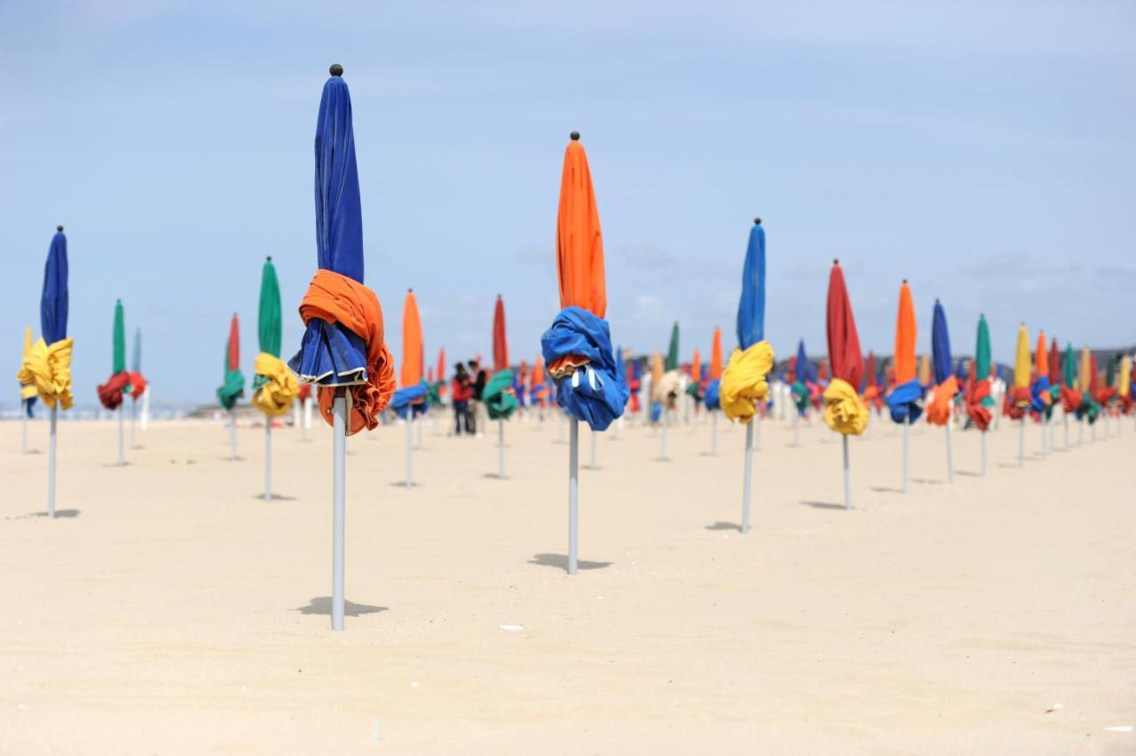 You Are Deauville Bagian luar foto